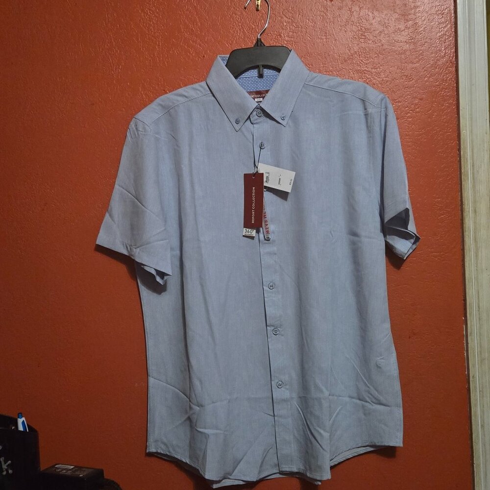 Report Collection Men’s Light Blue Short Sleeve Button-Down Shirt L/G